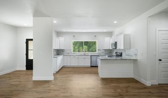 17 Builders Ln, Anderson, MO 64831