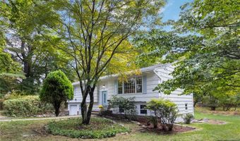 45 W Orchard St, Allendale, NJ 07401