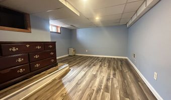 21 Elgin Ave, Bethel, CT 06801