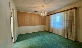 2010 Patricia Dr, Carlsbad, NM 88220