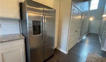 3915 SW Peachwood Dr, Bentonville, AR 72712