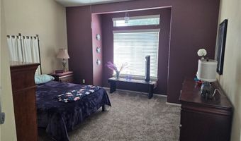 11262 Country Clb, Apple Valley, CA 92308