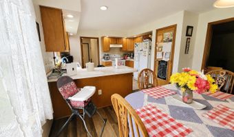 8005 Stone Castle Rd, Athens, OH 45701