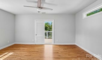 28 Ridgefield Pl, Asheville, NC 28803