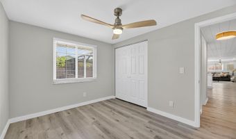 635 JAMAICA Cir E, Apollo Beach, FL 33572