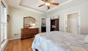 44397 OAKMONT MANOR Sq, Ashburn, VA 20147