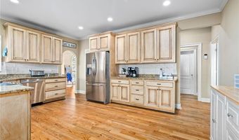 2034 KEYSTONE Dr, Auburn, AL 36830