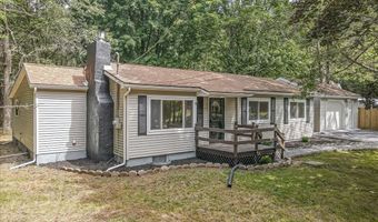 13 Poplar Dr, Albrightsville, PA 18210