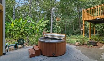 241 Wild Turkey Rdg, Ball Ground, GA 30107