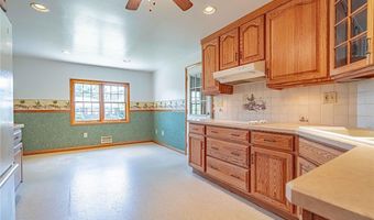 4165 E Texas Rd, Allentown, PA 18103