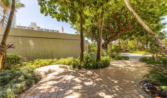 10205 Collins Ave 604, Bal Harbour, FL 33154