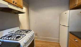 69 Park Dr 17, Boston, MA 02215
