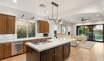 11680 EVERGREEN CREEK Ln, Las Vegas, NV 89135