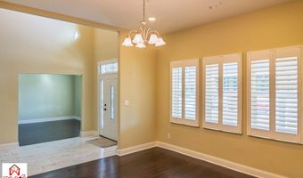 372 Foxboro Dr, Avon, IN 46123