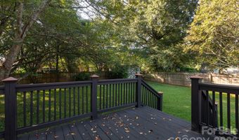 1526 Briarfield Dr, Charlotte, NC 28205