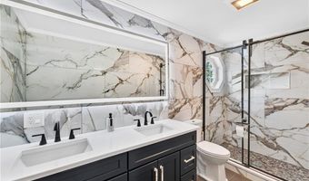 318 Farmington Ave, Cranston, RI 02920