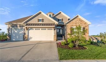 4313 Lakeview Ter, Basehor, KS 66007