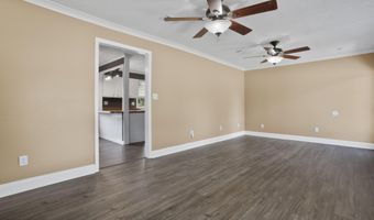 956 Old Spanish Trl, Bay St. Louis, MS 39520