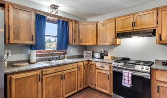 699 Kings Hill Rd, Bakersfield, VT 05441