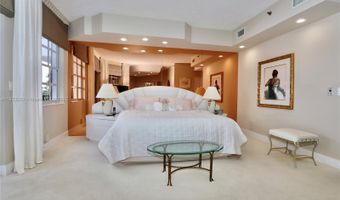 3900 Island Blvd B204, Aventura, FL 33160