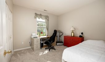 1468 Fox Pointe Cir, Ann Arbor, MI 48108