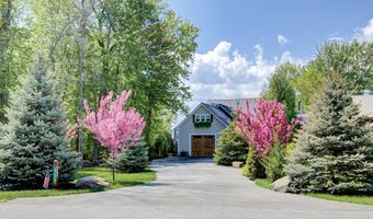 635 Firehouse Rd, Alburgh, VT 05440