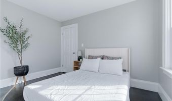 220 Vincent Ave, East Providence, RI 02914