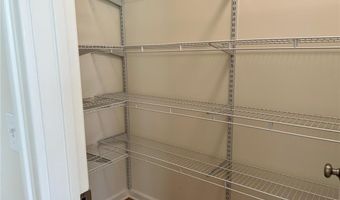 73 W Main St 6, Clinton, CT 06413