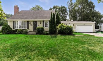 10 Mark Dr, Cranston, RI 02920