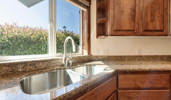 219 Schooner Bay Dr, Brookings, OR 97415