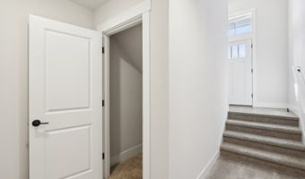 18315 SW SILVERTIP St, Beaverton, OR 97007