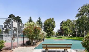 3150 Phoenix Ln, Alameda, CA 94502
