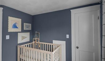 35 Barney St, East Providence, RI 02916