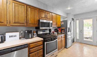 260 Renfrew Ave, Adrian, MI 49221