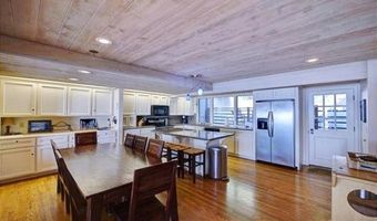 339 Beach Dr, Aptos, CA 95003