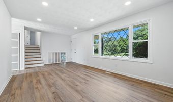 1011 ROBIN Dr, Anderson, IN 46013