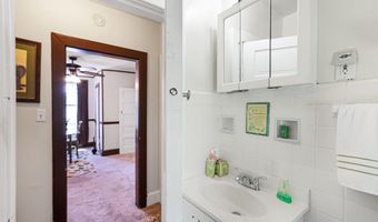 3222 M St SE, Washington, DC 20019