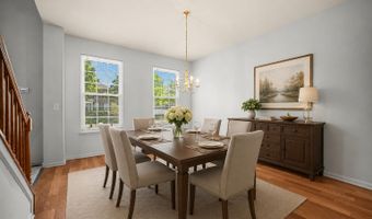 750 Majestic Dr, Algonquin, IL 60102