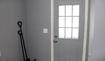 12 Fourteenth St, Bangor, ME 04401