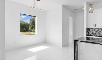 2221 Robert, Alva, FL 33920