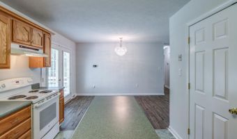173 Pine Tag Ln, Appomattox, VA 24522