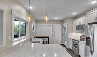 17 Elkmont Ter, Asheville, NC 28804