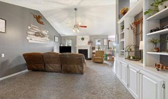105 Sierra Ln, Arcanum, OH 45304