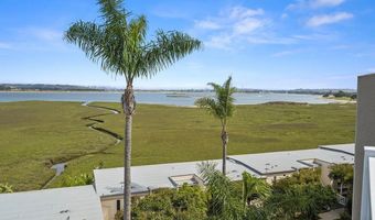 3991 Crown Point Dr P13, San Diego, CA 92109