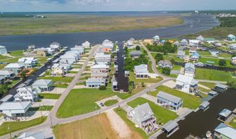 11130 Tahiti St, Bay St. Louis, MS 39520