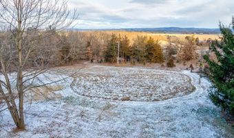 7422 Loy Rd, Arena, WI 53503