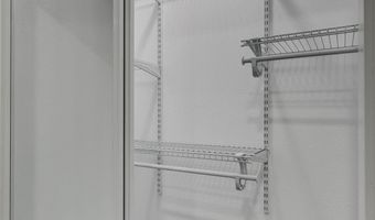 112 Orchard St, Alba, MO 64830