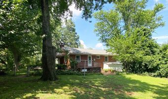 2703 DAWN Dr, Alexandria, VA 22306