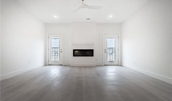 2707 SW Livingston Sq 1, Bentonville, AR 72713