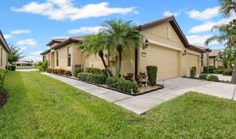 5446 SUNSET FALLS Dr, Apollo Beach, FL 33572